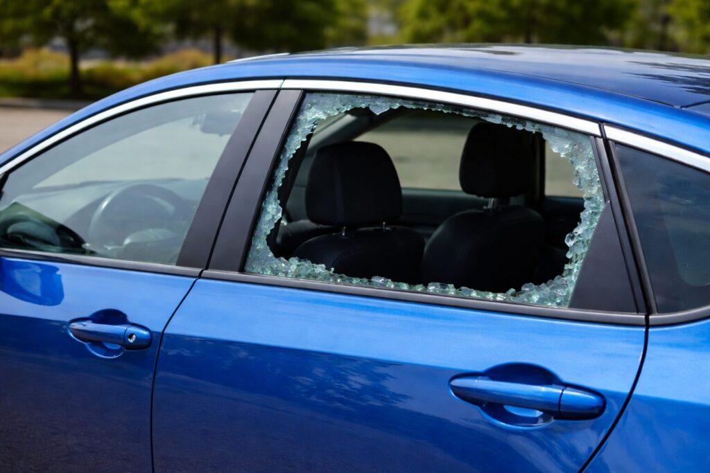 broken door glass on car door glass replacement